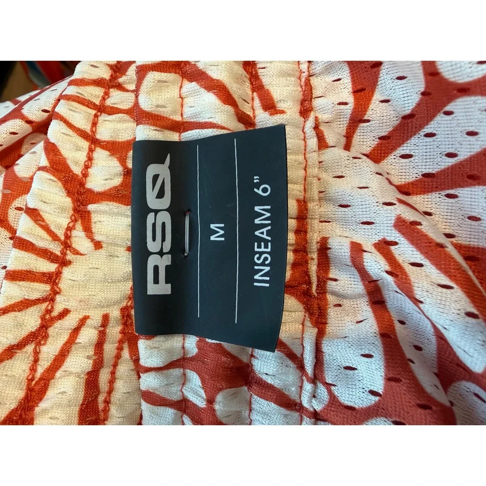 RSQ Mens Orange White Daisy Floral Mesh Shorts 6 Inch Inseam Size Medium NWT